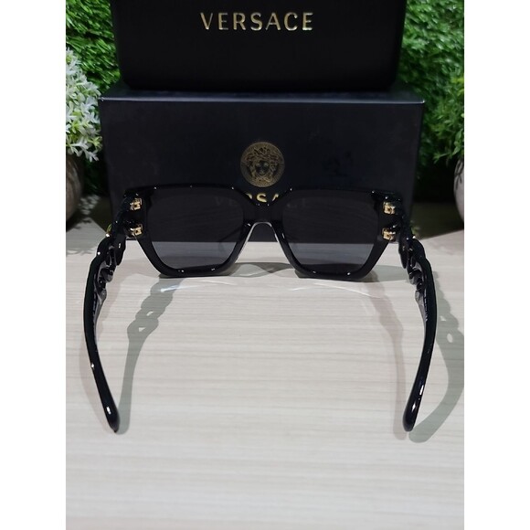 Versace VE4409 Medusa Chain Square Sunglasses / NWT New in Box main image 6